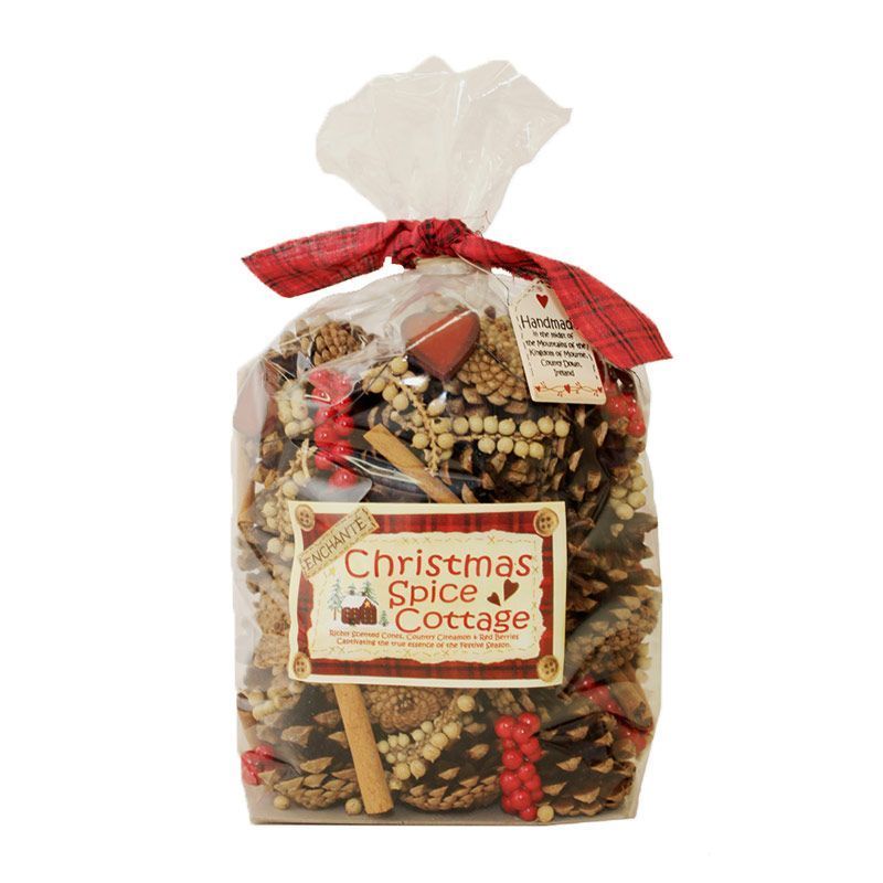 Country Petals & Pods - Christmas Spice Cottage Large