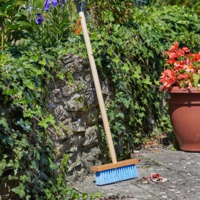 Smart Garden Kids Sweeping Brush