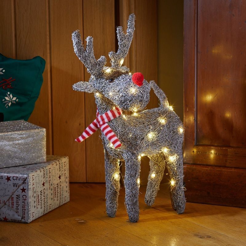 Sparkly Rattan Blitzen