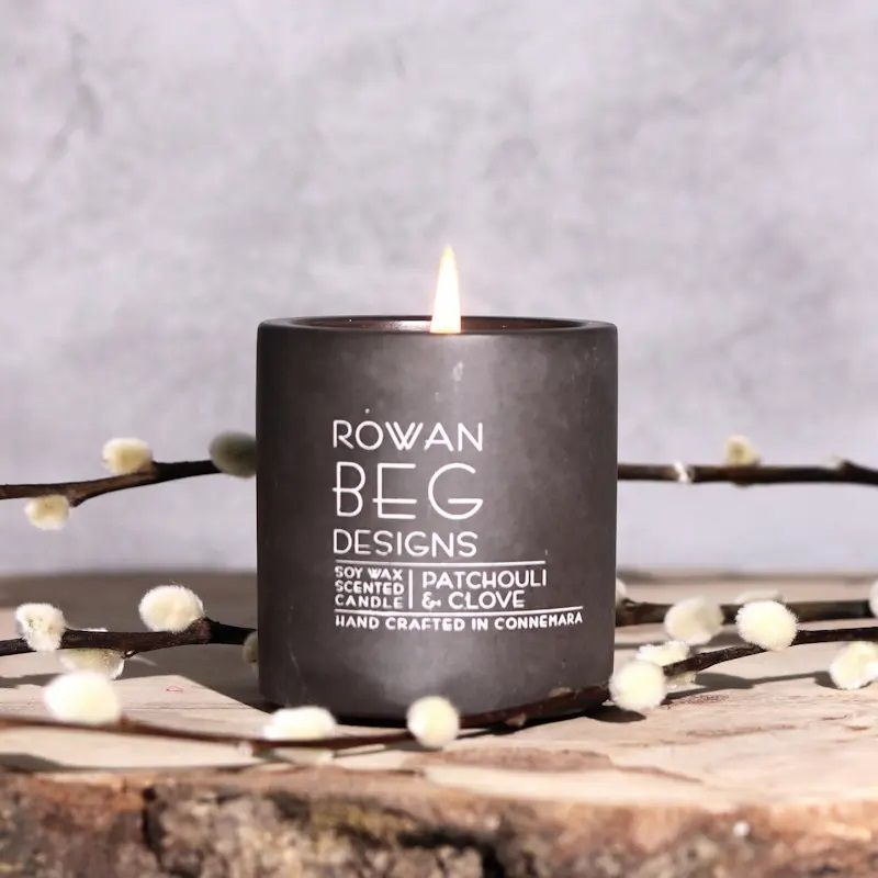 Rowan Beg Urban Candle Patchouli & Clove (Small)