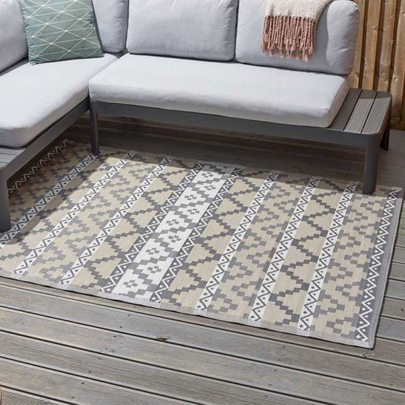 Garden Mile Grey Zig Zag Outdoor Rug - 150x210cm, 100% Polypropylene, UV & Water Resistant For Patio, Deck, Balcony