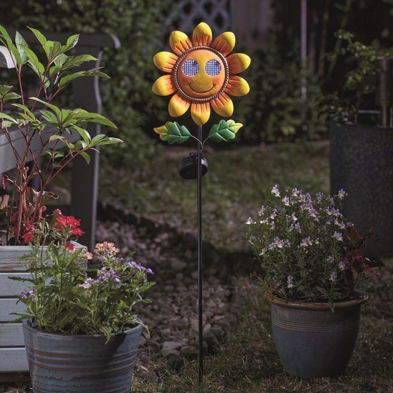 Smart Garden Smilin' Sunflower Solar Stake Light 82cm