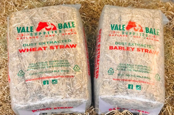 Vale Bale Straw Dust Extracted 12kg