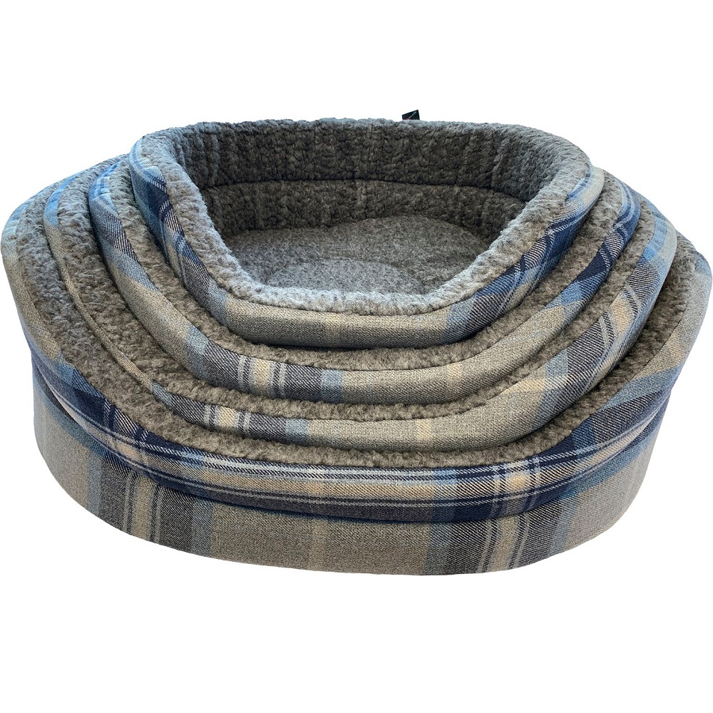 Country Check Oval Bed Grey/Blue - Medium (28")