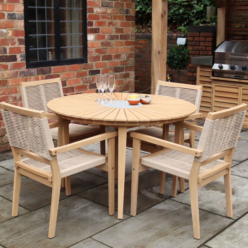 Roma 120cm Round Sunray Table with 4 Roma Stacking Chairs Roma 120cm Round Sunray Table with 4 Roma Stacking Chairs