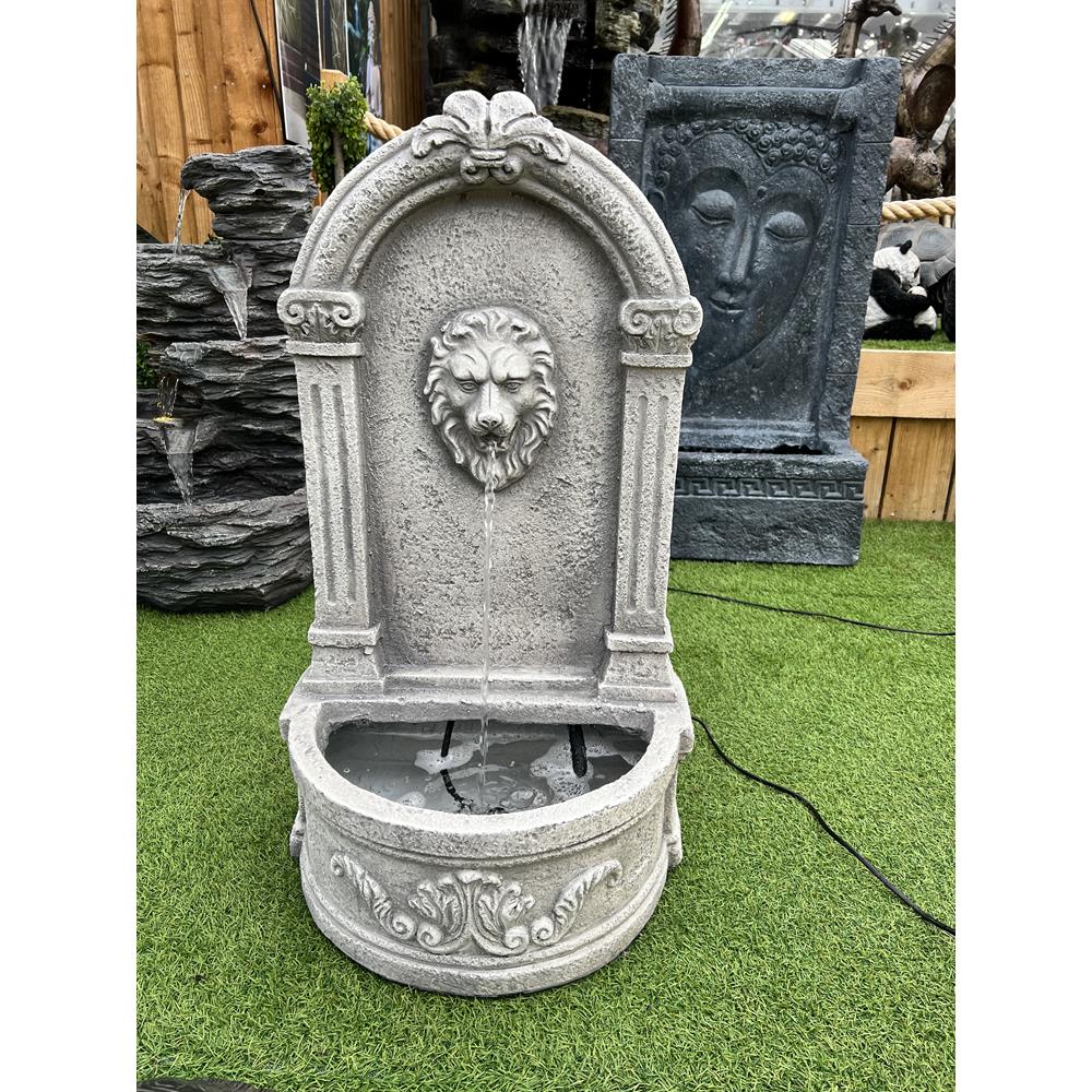 Lion Head Water Feature