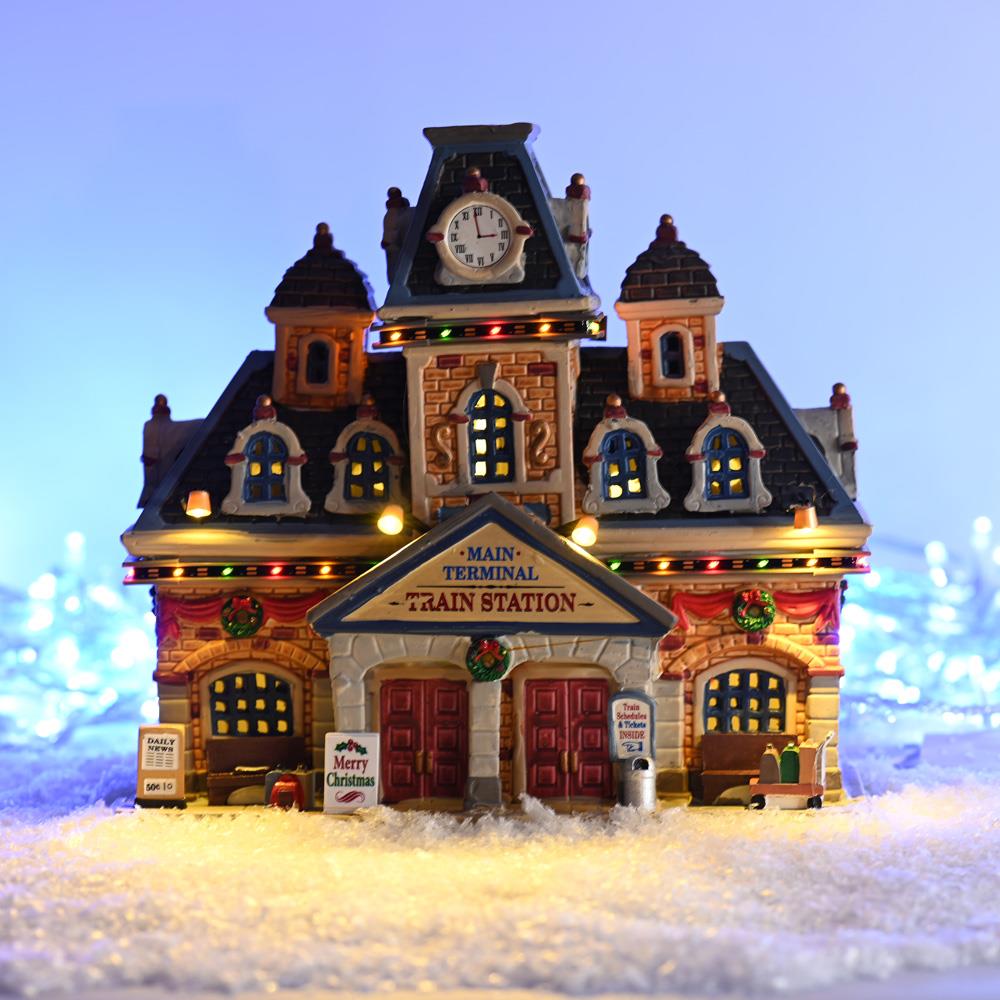 Lemax Christmas Village: Main Terminal Train Station