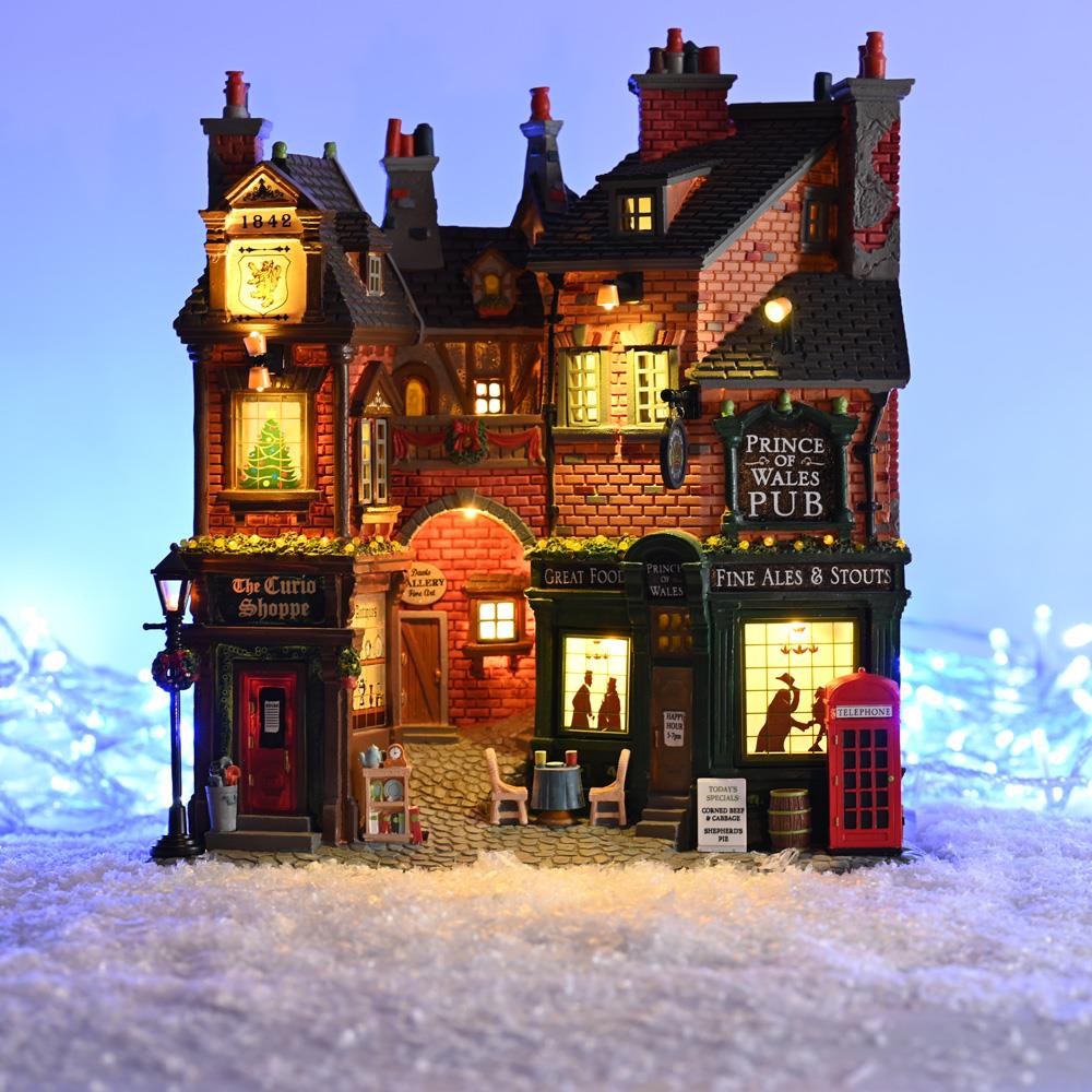 Lemax Christmas Village: English Lane